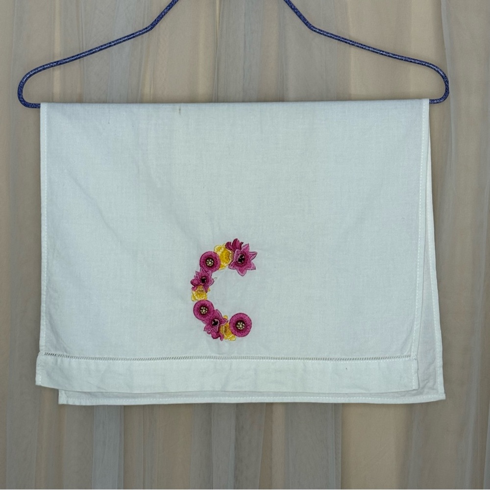 Floral Embroidered Decorative Hand Towel - Picture 2 of 5